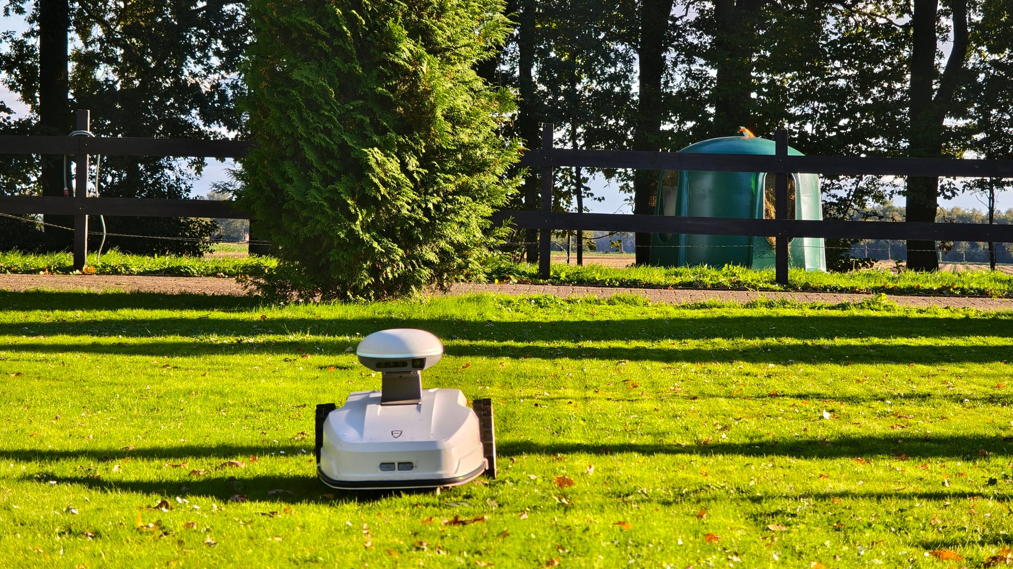 What Features to Look for in a Robot Mower