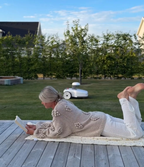 "Coffee Time, Not Mowing Time — The FR4000 Life 🙌🏼"